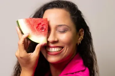 Imagem ilustrativa da imagem Não deixe alimentos preparados em temperatura ambiente, diz nutricionista