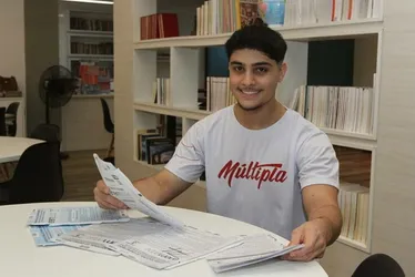 Imagem ilustrativa da imagem “Não esperava”, diz aluno que acertou todas as questões de Matemática do Enem