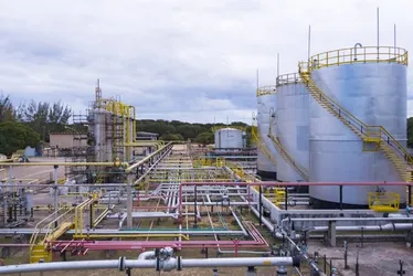 Imagem ilustrativa da imagem Petrolífera no Espírito Santo processa Petrobras e credores assumem