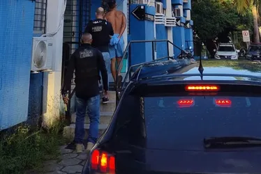 Imagem ilustrativa da imagem Polícia cumpre 30 mandados contra quadrilha e ainda bloqueia R$ 38,8 milhões