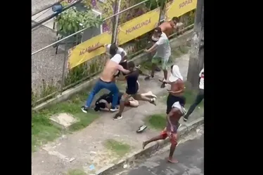 Imagem ilustrativa da imagem Quatro pessoas seguem internadas após brigas de torcidas no Recife