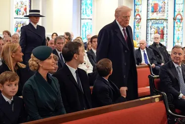 Imagem ilustrativa da imagem Trump vai à igreja de Saint John para cerimônia religiosa antes da posse