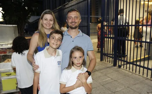 
          Imagem ilustrativa da imagem Aluno que usar celular na escola vai levar advertência
          