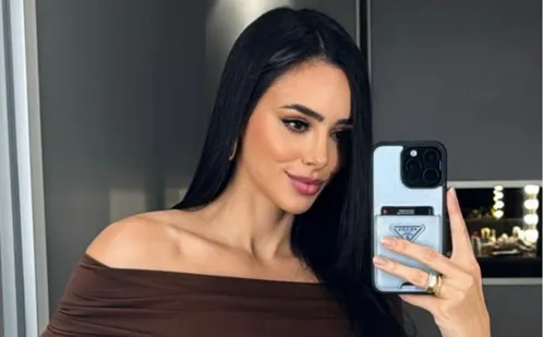 
          Imagem ilustrativa da imagem Bruna Biancardi desabafa sobre ataques às filhas: 'Não é normal, é cruel'
          