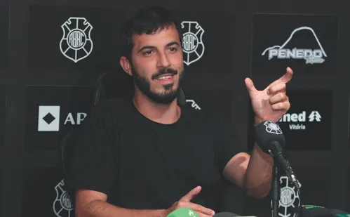 
          Imagem ilustrativa da imagem Clubes investem em estratégias buscando equilíbrio financeiro e sucesso esportivo
          