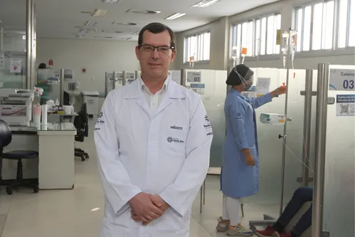 
          Imagem ilustrativa da imagem Exames genéticos viram aliados para prevenir câncer
          