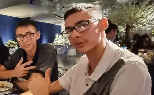 
          Imagem ilustrativa da imagem Gêmos morrem afogados após chuva subir nível de lago no interior de SP
          