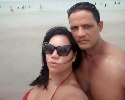 
          Imagem ilustrativa da imagem Homem mata a esposa e também é encontrado morto na Zona Norte do Recife
          