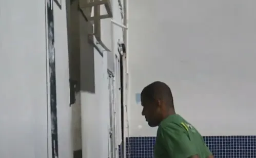 
          Imagem ilustrativa da imagem Homem que matou e enterrou adolescente em "cova rasa" é preso no ES
          