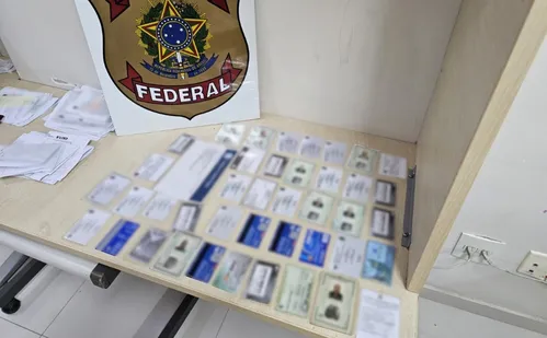 
          Imagem ilustrativa da imagem Homem usava oito nomes diferentes para aplicar golpes no INSS no Sul do ES
          