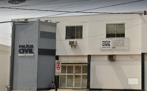 
          Imagem ilustrativa da imagem Irmãos gêmeos de 1 ano morrem afogados em piscina de residência em MG
          