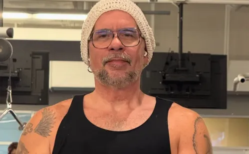 
          Imagem ilustrativa da imagem Leandro Hassum relembra época em que descobriu que o pai era da máfia
          