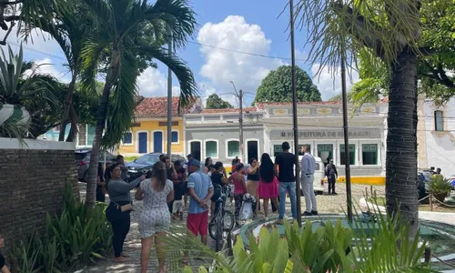 
          Imagem ilustrativa da imagem Lixo toma conta das ruas de Igarassu e prefeitura adia promessas de regularização
          