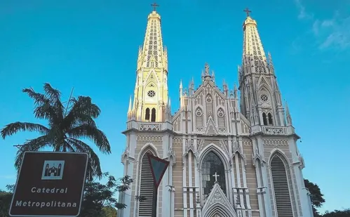 
          Imagem ilustrativa da imagem Louvor que exalta Jesus na voz do veterano Waldecy Aguiar
          