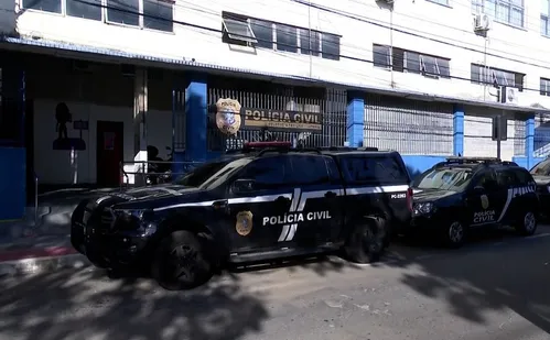 
          Imagem ilustrativa da imagem Homem é preso após invadir casa de policial militar em Vitória
          
