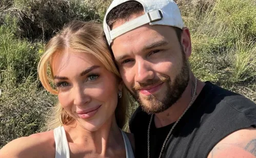 
          Imagem ilustrativa da imagem Namorada de Liam Payne revela por que foi embora da Argentina antes da morte dele
          