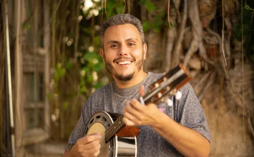 
          Imagem ilustrativa da imagem Novo projeto de samba estreia nesta quarta-feira em Vitória
          