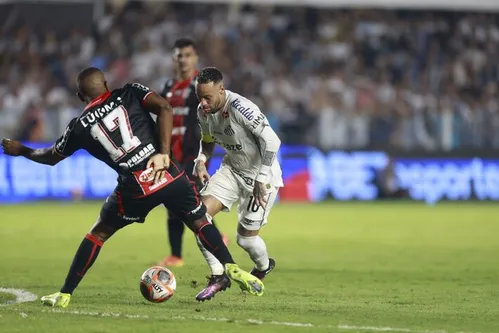
          Imagem ilustrativa da imagem O que comentaristas e ex-jogadores disseram sobre a estreia de Neymar no Santos?
          