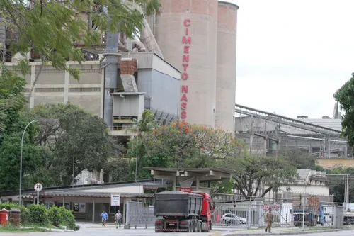 
          Imagem ilustrativa da imagem Oficialmente recuperado, Grupo João Santos inicia pagamento a credores trabalhistas
          