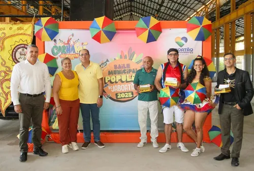 
          Imagem ilustrativa da imagem Olinda e Jaboatão escolhem os homenageados do Carnaval 2025. Veja quem são
          