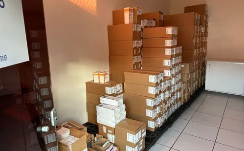 
          Imagem ilustrativa da imagem PF cumpre bloqueio de mais de R$3,8 milhões em operação no ES
          