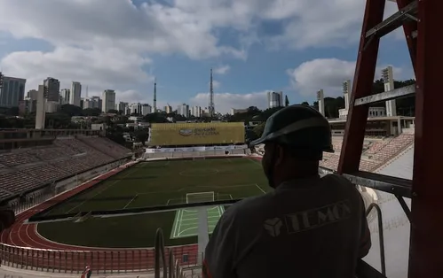 
          Imagem ilustrativa da imagem Pacaembu reabre ainda em obras, com problemas para cadeirantes e picolé a R$ 22
          