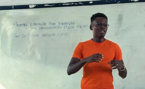 
          Imagem ilustrativa da imagem Pé-de-Meia Licenciaturas: prazo para matrícula de aprovados acaba hoje
          