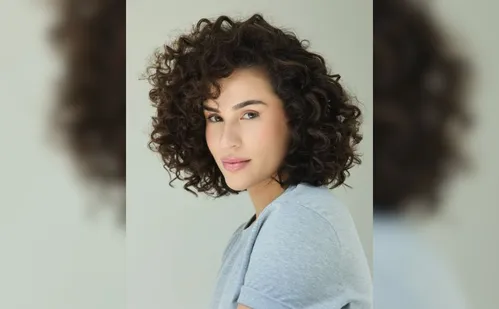 
          Imagem ilustrativa da imagem Perfil de filha de Didi é invadido e espalha notícia falsa de morte do humorista
          