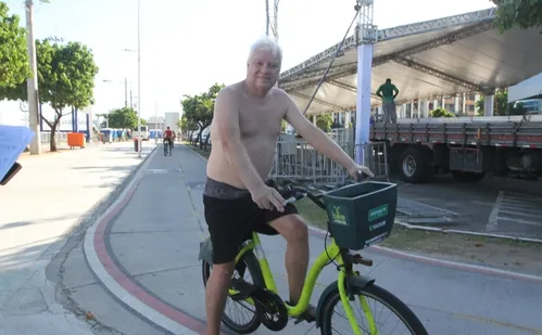 
          Imagem ilustrativa da imagem Perigo nos calçadões: confusões com pedestres, bicicletas e patinetes
          