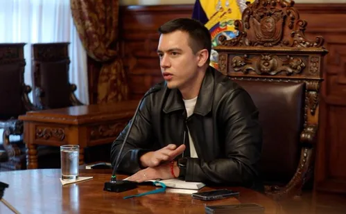 
          Imagem ilustrativa da imagem Pesquisas indicam que Daniel Noboa tem 50% dos votos no Equador
          