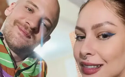 
          Imagem ilustrativa da imagem Pitty anuncia separação de baterista do NX Zero
          