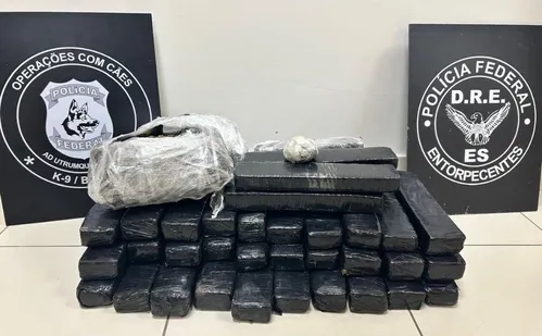 
          Imagem ilustrativa da imagem Polícia apreende 21 kg de drogas com passageira em ônibus vindo de São Paulo
          