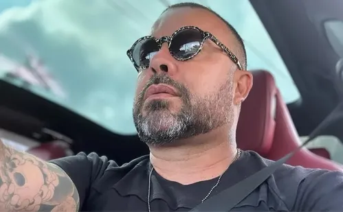 
          Imagem ilustrativa da imagem Polícia pede exumação do corpo de empresário morto após anestesia para tatuagem
          