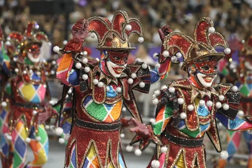 
          Imagem ilustrativa da imagem Qual é o dia do Carnaval em 2025? Confira calendário
          