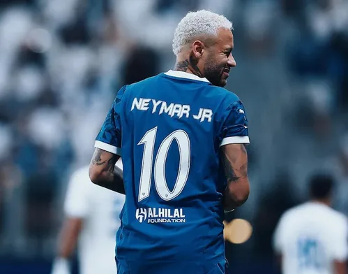 
          Imagem ilustrativa da imagem Quanto Neymar ganhou no Al-Hilal e quantos jogos ele disputou pelo clube?
          