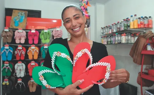 
          Imagem ilustrativa da imagem Renda de até R$ 10 mil com vendas em feiras livres do ES
          