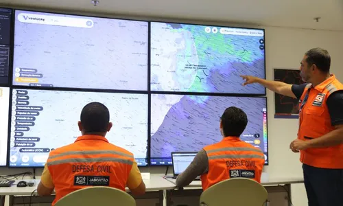 
          Imagem ilustrativa da imagem Rio Duas Unas, em Jaboatão, atinge cota de alerta e há risco de inundação
          