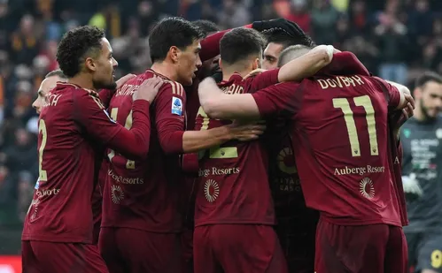 
          Imagem ilustrativa da imagem Roma e Eintracht Frankfurt na tela da TV Tribuna/Band pela Liga Europa
          