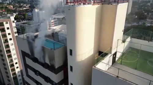 
          Imagem ilustrativa da imagem Terceiro incêndio em apartamentos no Grande Recife em apenas duas semanas
          