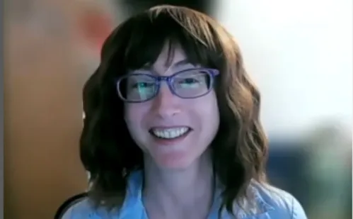 
          Imagem ilustrativa da imagem Um quebra-cabeça aterrorizante em livro
          