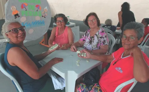 
          Imagem ilustrativa da imagem Uma colônia de férias só para quem já passou dos 60 anos
          