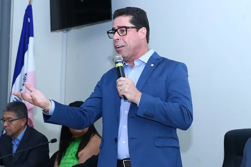 
          Imagem ilustrativa da imagem "União Brasil iria sofrer intervenção", diz Marcelo Santos
          