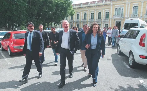 
          Imagem ilustrativa da imagem Vagas no serviço público para vítimas de violência no ES
          