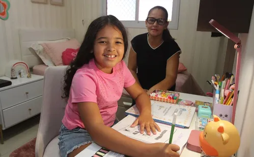 
          Imagem ilustrativa da imagem Veja como concorrer a 40 kits de material escolar e mochila da TV Tribuna/Band
          