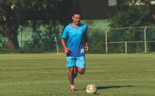 
          Imagem ilustrativa da imagem Vitória busca triunfo fora de casa em jogo nesta quarta-feira
          