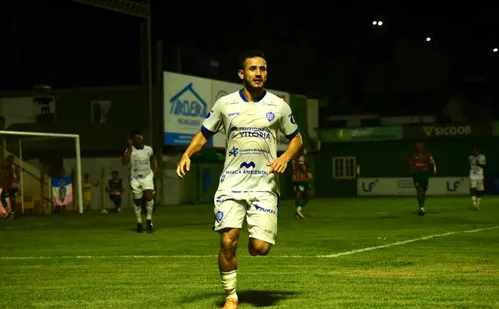 
          Imagem ilustrativa da imagem Vitória consegue empate fora de casa contra o Rio Branco de Venda Nova
          