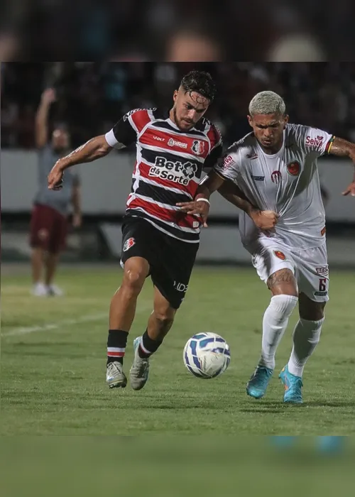 Imagem ilustrativa da imagem Santa Cruz faz jogo tranquilo e vence o Petrolina no Arruda