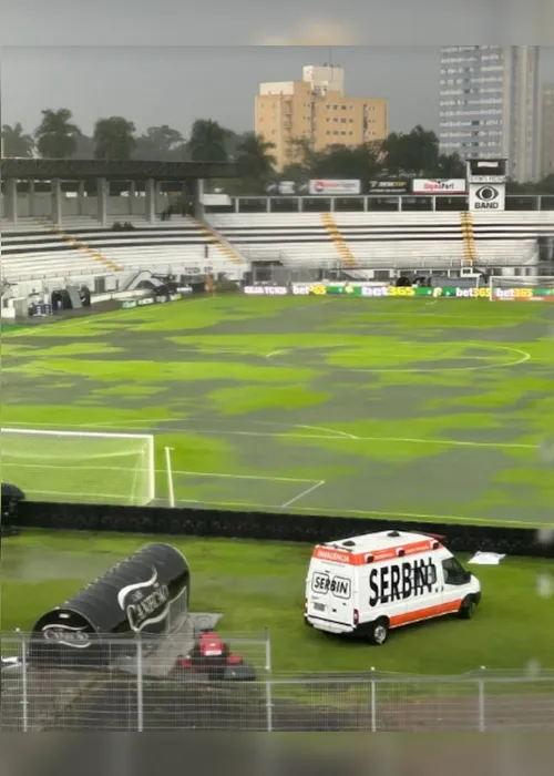 Imagem ilustrativa da imagem Veja como ficou o Moisés Lucarelli após a chuva em Campinas que atrasa Ponte Preta x Corinthians