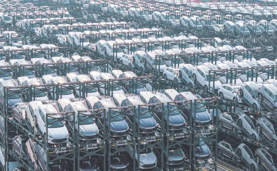Imagem ilustrativa da imagem BYD supera Tesla e vira líder em carros elétricos