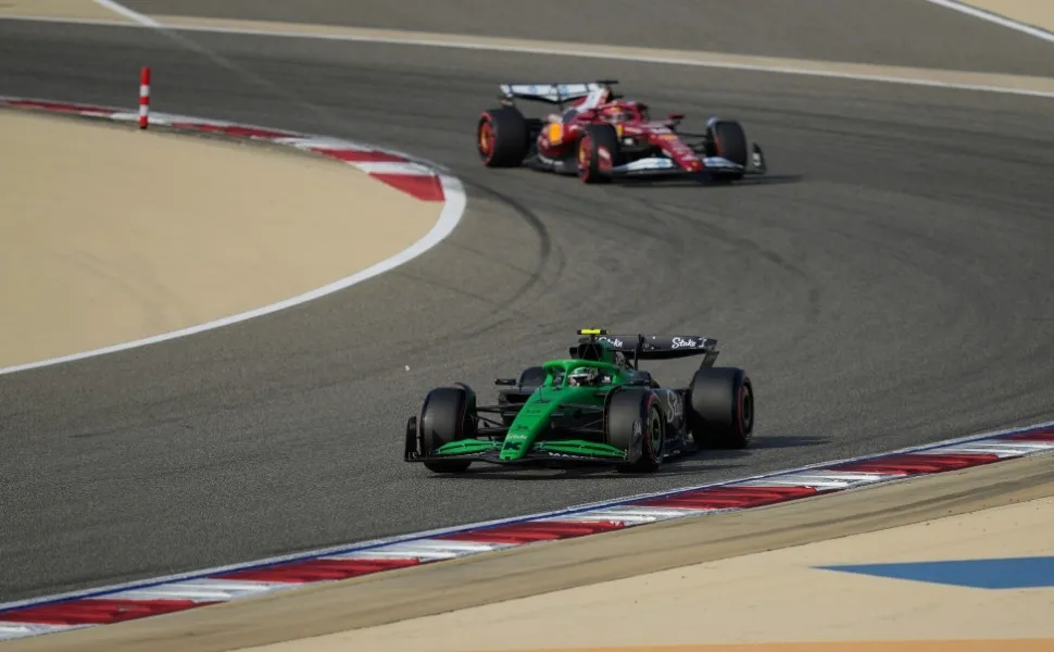 Imagem ilustrativa da imagem Fórmula 1: Bortoleto não alivia para Sauber e clima tenso na Red Bull
